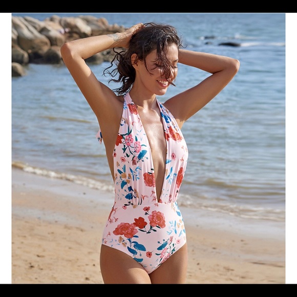 Other - 1 XL left! 5🌟rated Floral swimsuit